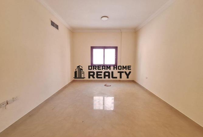 128850982 - Property Main Image