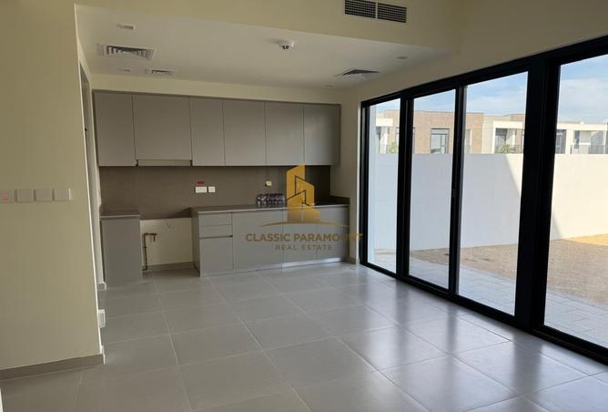 61670890 - صورة العقار 2