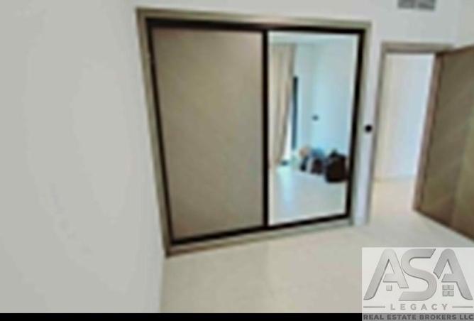 3 BR Apartment in Al Jaddaf with Landmark Views photo 3