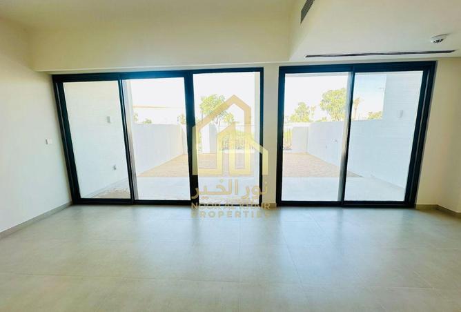 77306500 - Property Image 3