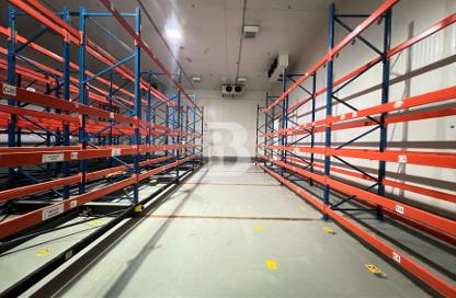 Warehouse - Studio for rent in Phase 1 - Dubai Investment Park (DIP) - Dubai