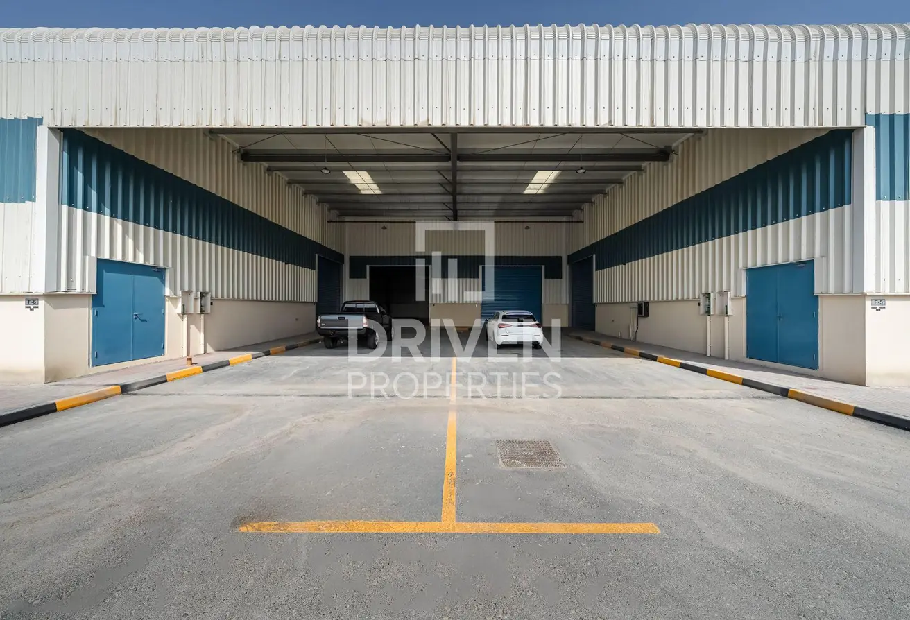 111424800 - Property Main Image