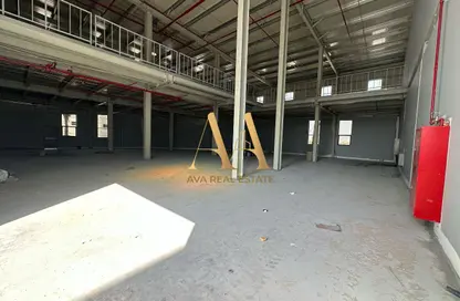 Warehouse - Studio - 1 Bathroom for rent in Al Layan 1 - Saih Shuaib 2 - Dubai Industrial City - Dubai