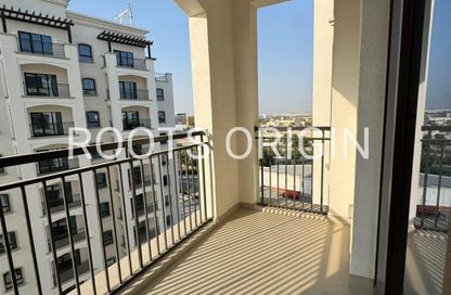 Apartment - 2 - 3 for rent in Yas Golf Collection - Yas Island - Abu Dhabi