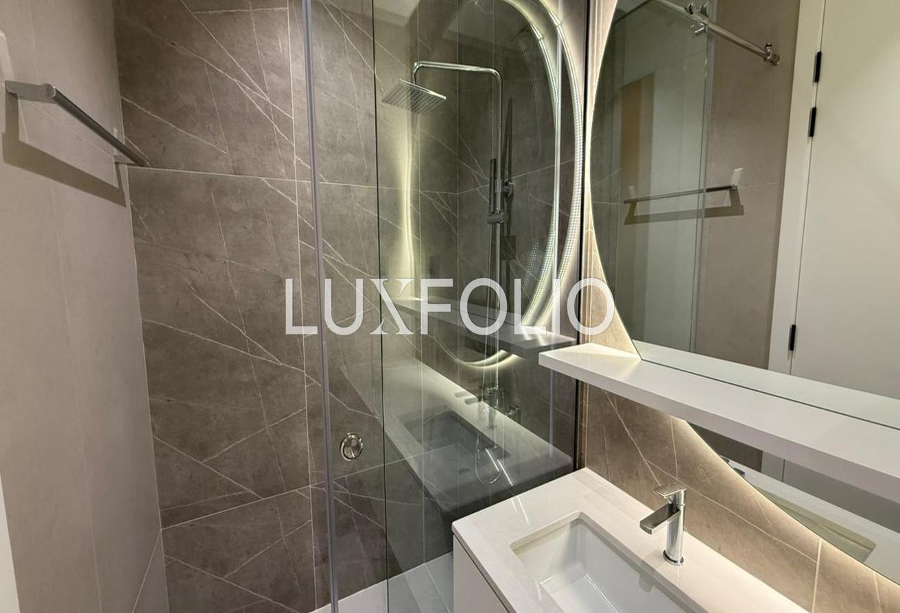 Private Pool | Ready To Move | Modern Luxury photo 14
