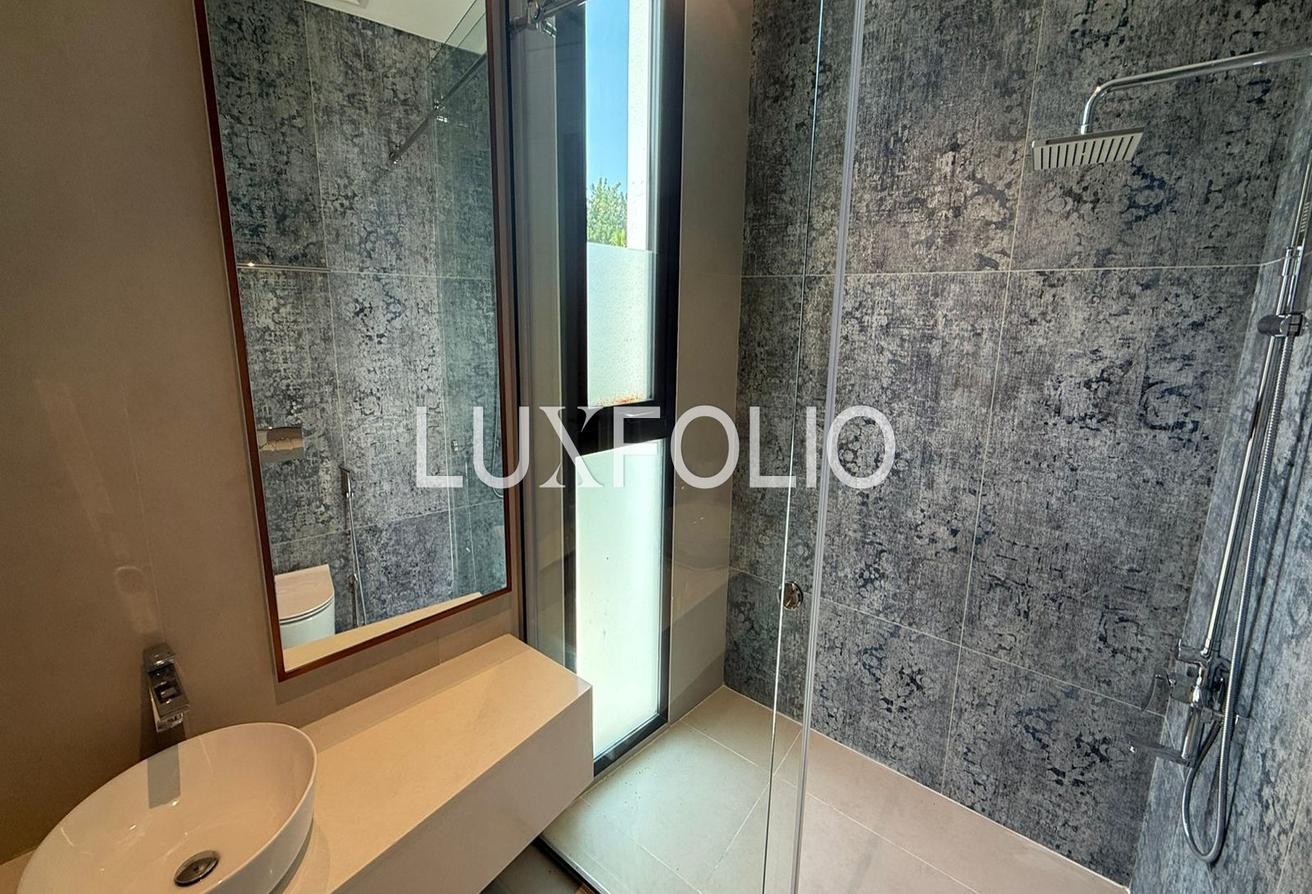Private Pool | Ready To Move | Modern Luxury photo 18