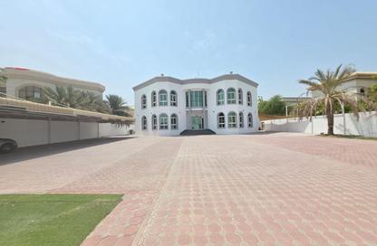 Villa - 5 - 6 for rent in Al Mizhar 1 - Al Mizhar - Dubai