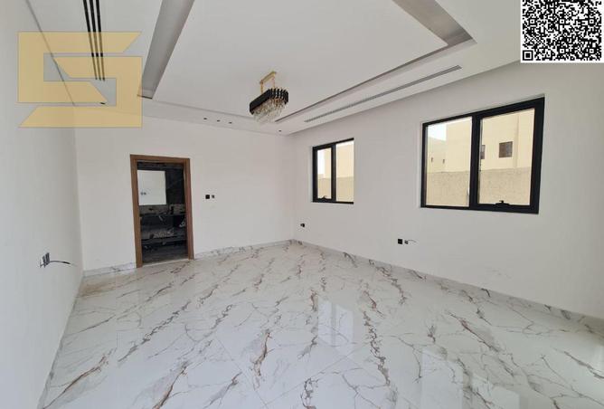 73111038 - Property Image 3