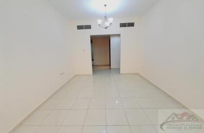 Apartment - 1 Bedroom - 2 Bathrooms for rent in Muwaileh 29 Building - Muwaileh - Sharjah