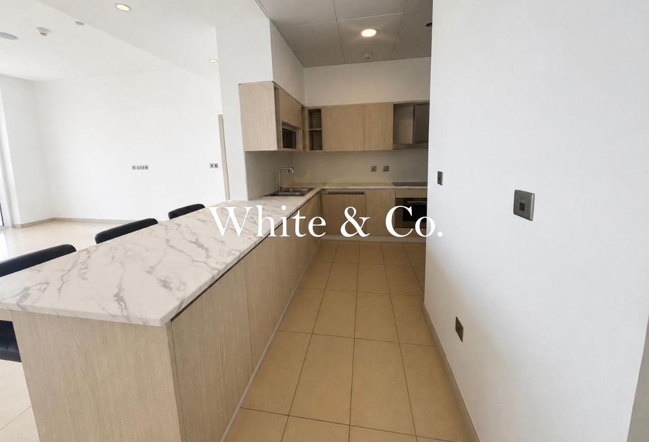 Unfurnished | 2 bed | Sea & Atlantis View photo 6
