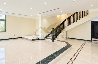 Villa - 5 - 6 for rent in Umm Suqeim 1 - Umm Suqeim - Dubai