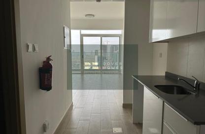 Apartment - Studio - 1 Bathroom for rent in Bloom Heights B - Bloom Heights - District 15 - Jumeirah Village Circle - Dubai