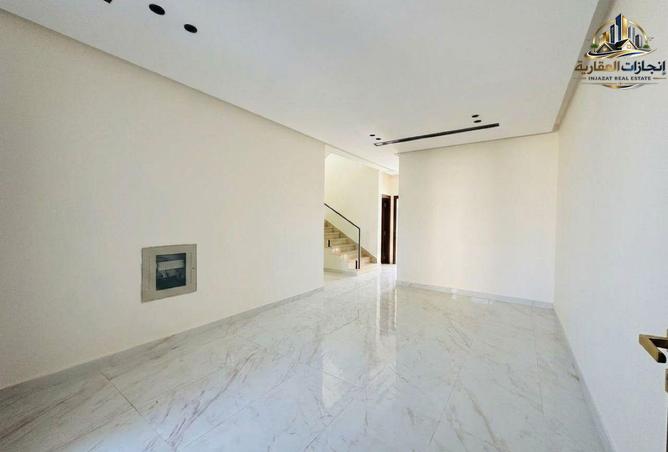 133867589 - Property Image 2