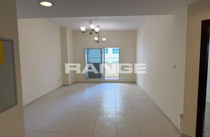 Apartment - Studio - 1 Bathroom for rent in Sunrise Building - Dubai Silicon Oasis - Dubai