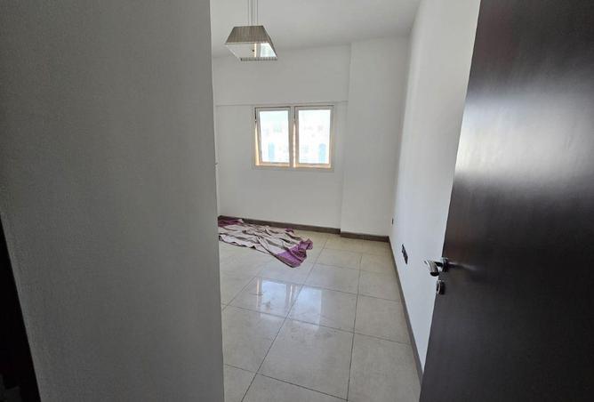 54400096 - صورة العقار 3