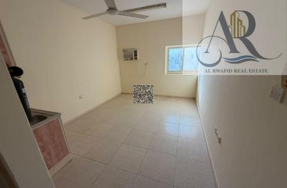 Apartment - Studio - 1 for rent in Abou Jameza Building - Al Nuimiya 2 - Al Nuaimiya - Ajman Apartment - Studio - 1 for rent in Abou Jameza Building - Al Nuimiya 2 - Al Nuaimiya - Ajman