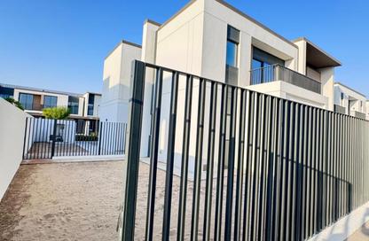 Townhouse - 4 - 4 for sale in Raya - Arabian Ranches 3 - Dubai