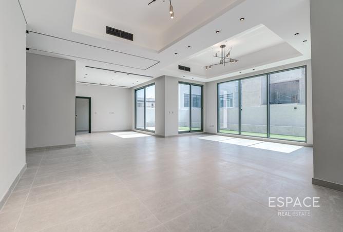 110515008 - Property Image 3