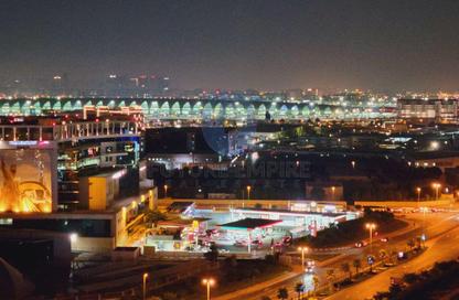 Apartment - 2 - 3 for rent in Airport Road Area - Al Garhoud - Dubai