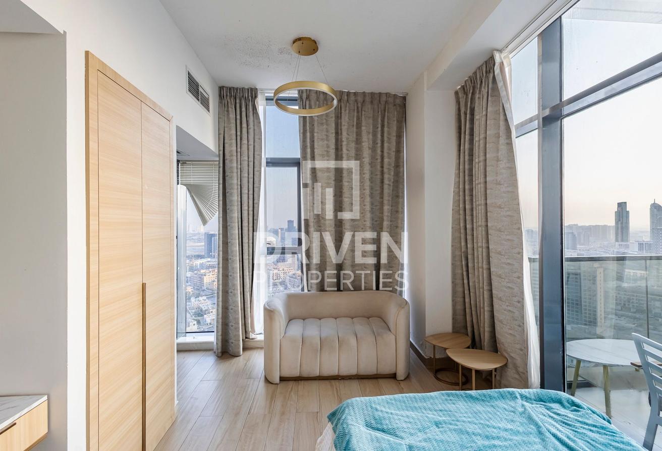 4 Cheques | High Floor with Balcony | Park View photo 5