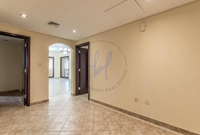 111417658 - Property Image 3