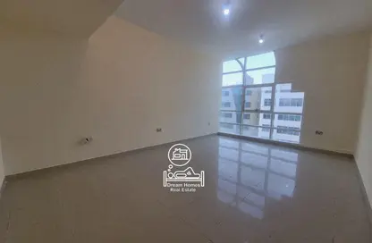 Apartment - 2 Bedrooms - 2 Bathrooms for rent in Shabiya - Mussafah - Abu Dhabi