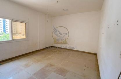 Apartment - Studio - 1 for rent in Al Butina 9 Building - Al Butina - Sharjah Apartment - Studio - 1 for rent in Al Butina 9 Building - Al Butina - Sharjah