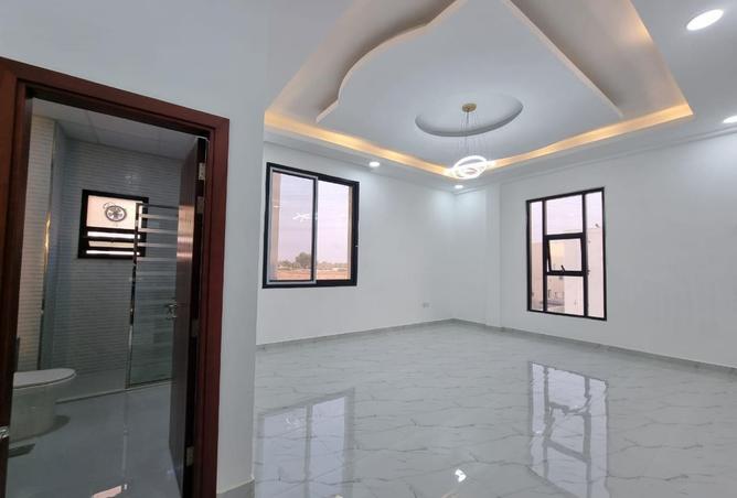141018443 - Property Image 3