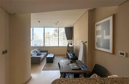 Apartment - 1 Bedroom - 1 Bathroom for rent in Sky Gardens - DIFC - Dubai
