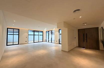 Townhouse - 3 Bedrooms - 5 Bathrooms for sale in California Residence - California Village - Dubai Land - Dubai