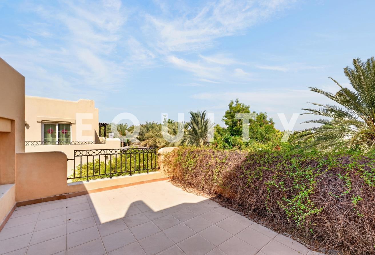 Under Renovation | 5 Bedrooms | Big Plot Villa photo 6