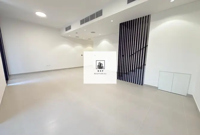 164144227 - Property Image 2