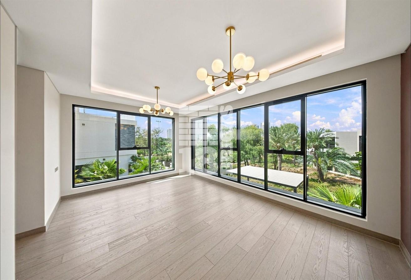 6 Bedrooms - Single Lane with Golf Course View photo 20