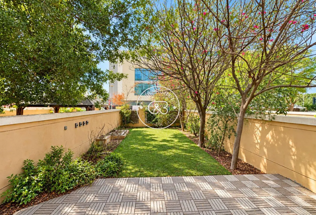 165035272 - Property Main Image