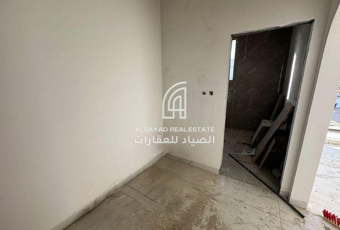 113280309 - Property Image 2