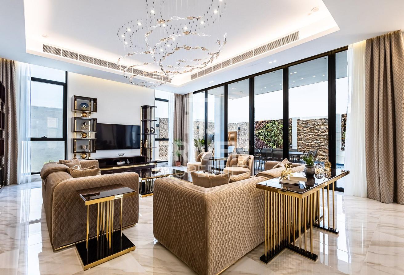 Independent Villa | Luxury Custom Built photo 6