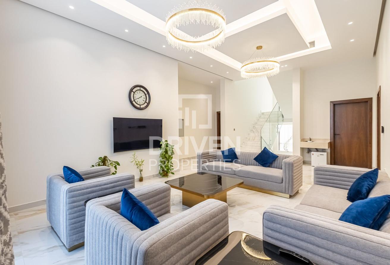 Independent Villa | Luxury Custom Built photo 8
