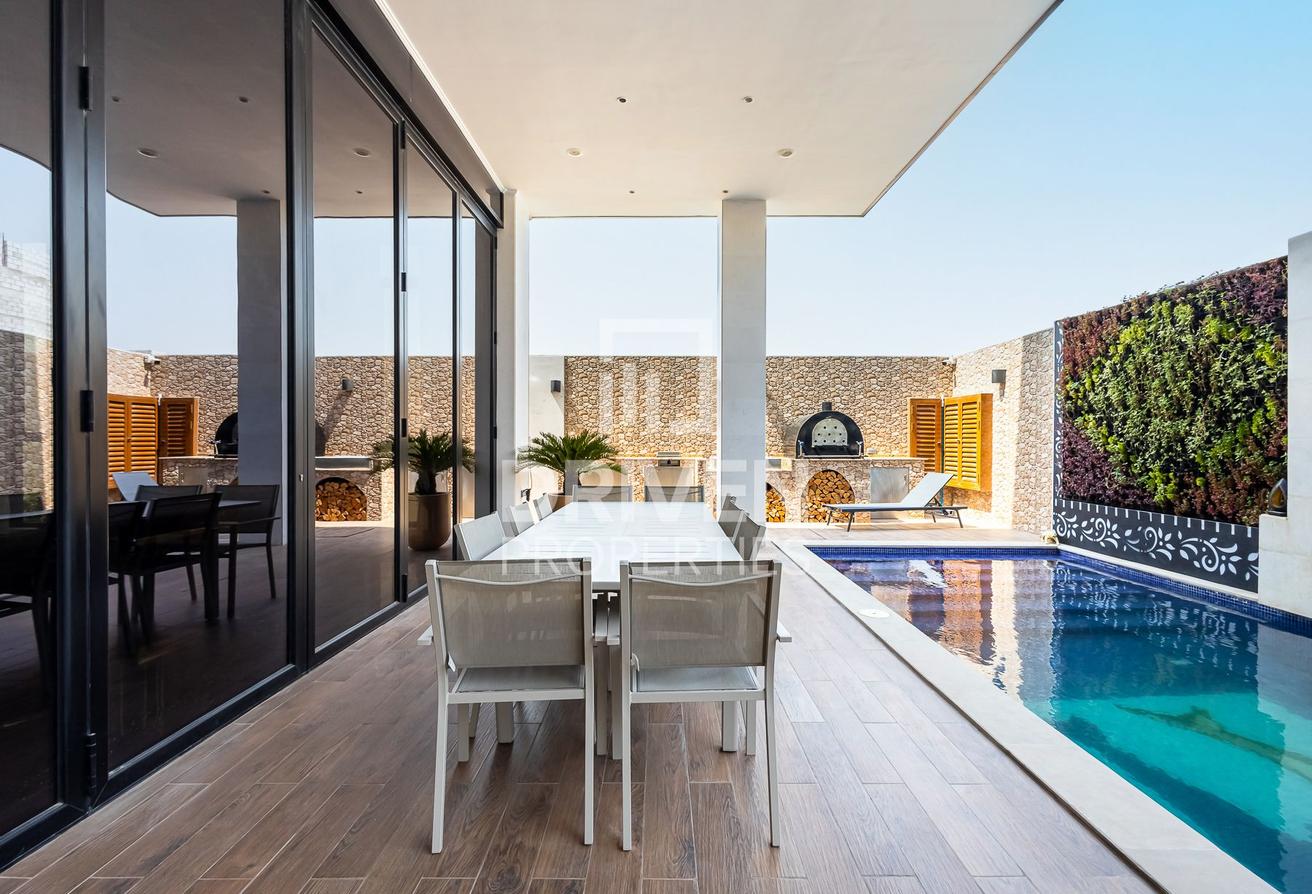 Independent Villa | Luxury Custom Built photo 9