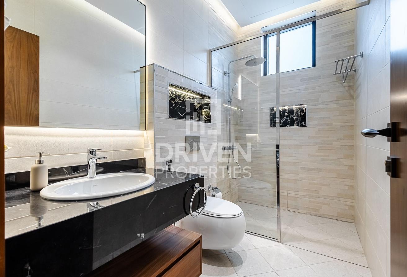 Independent Villa | Luxury Custom Built photo 25