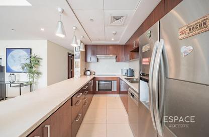 Apartment - 3 Bedrooms - 3 Bathrooms for rent in Panorama at the Views Tower 2 - Panorama at the Views - The Views - Dubai
