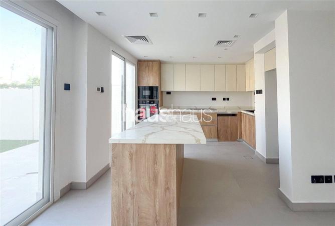 74233416 - صورة العقار 3