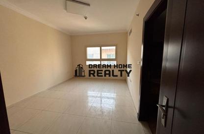 Apartment - 2 Bedrooms - 3 Bathrooms for rent in Hend Tower - Al Taawun Street - Al Taawun - Sharjah