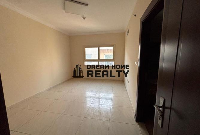 127929776 - Property Image 3