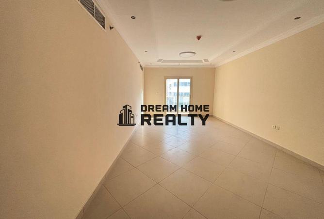 127929776 - Property Main Image