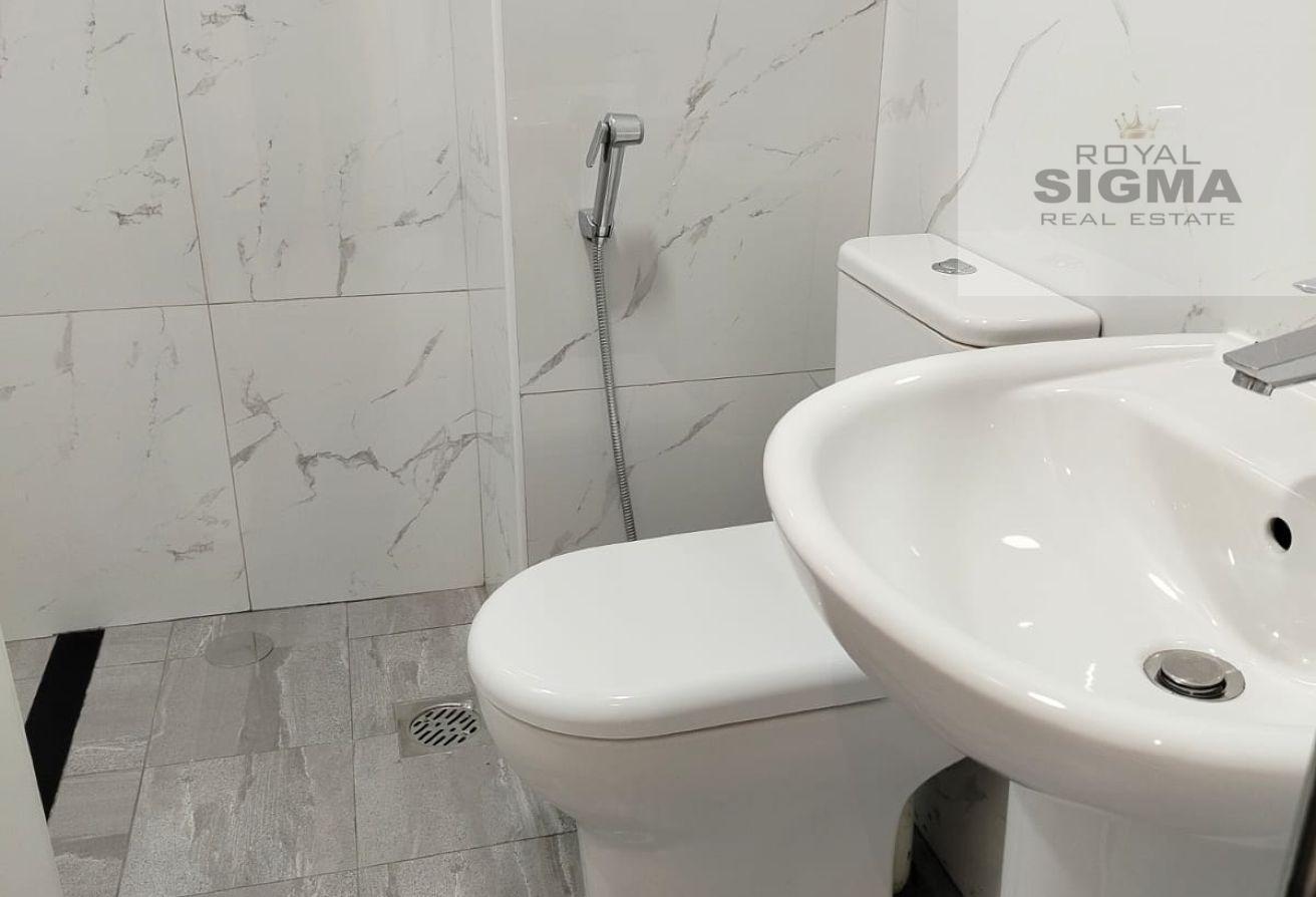Studio Apartment in Al Karama, Dubai photo 7