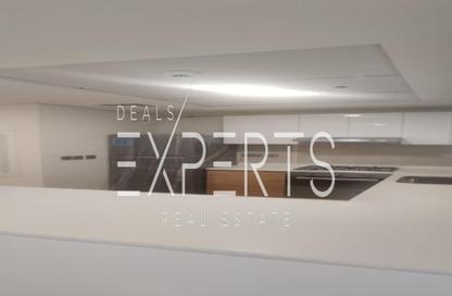 Apartment - 2 Bedrooms - 3 Bathrooms for rent in Radiant Square - City Of Lights - Al Reem Island - Abu Dhabi
