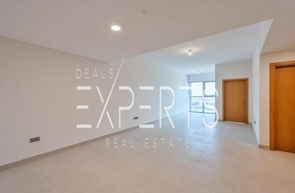Apartment - 2 Bedrooms - 3 Bathrooms for rent in Radiant Square - City Of Lights - Al Reem Island - Abu Dhabi Apartment - 2 Bedrooms - 3 Bathrooms for rent in Radiant Square - City Of Lights - Al Reem Island - Abu Dhabi