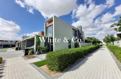 Townhouse - 4 - 5 for rent in Cherrywoods P1 - Cherrywoods - Dubai