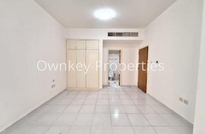 Apartment - 1 Bedroom - 2 Bathrooms for rent in Mankhool Building - Al Mankhool - Bur Dubai - Dubai