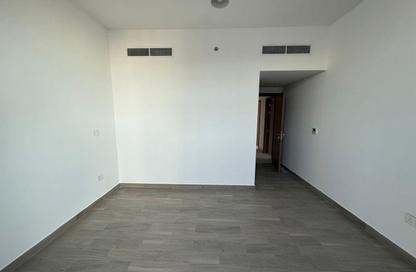 Apartment - 3 Bedrooms - 4 Bathrooms for sale in Maryam Beach Residence - Maryam Island - Al Khan - Sharjah